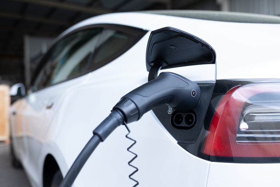 An e-car in the fleet is charged efficiently thanks to charging management