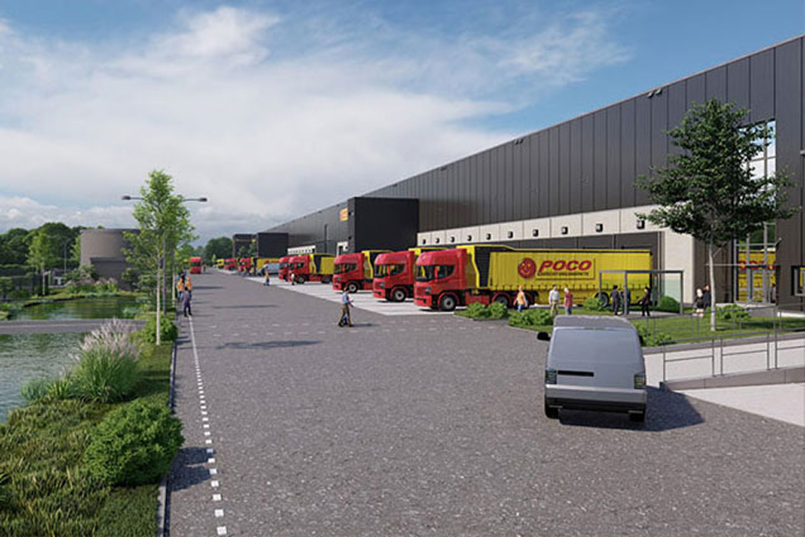 POCO logistics location with several trucks and transport vehicles in front of a warehouse. Large fleet of 450 vehicles, managed by fleet software Fleet+, enables transparent fleet management and efficient cost control.